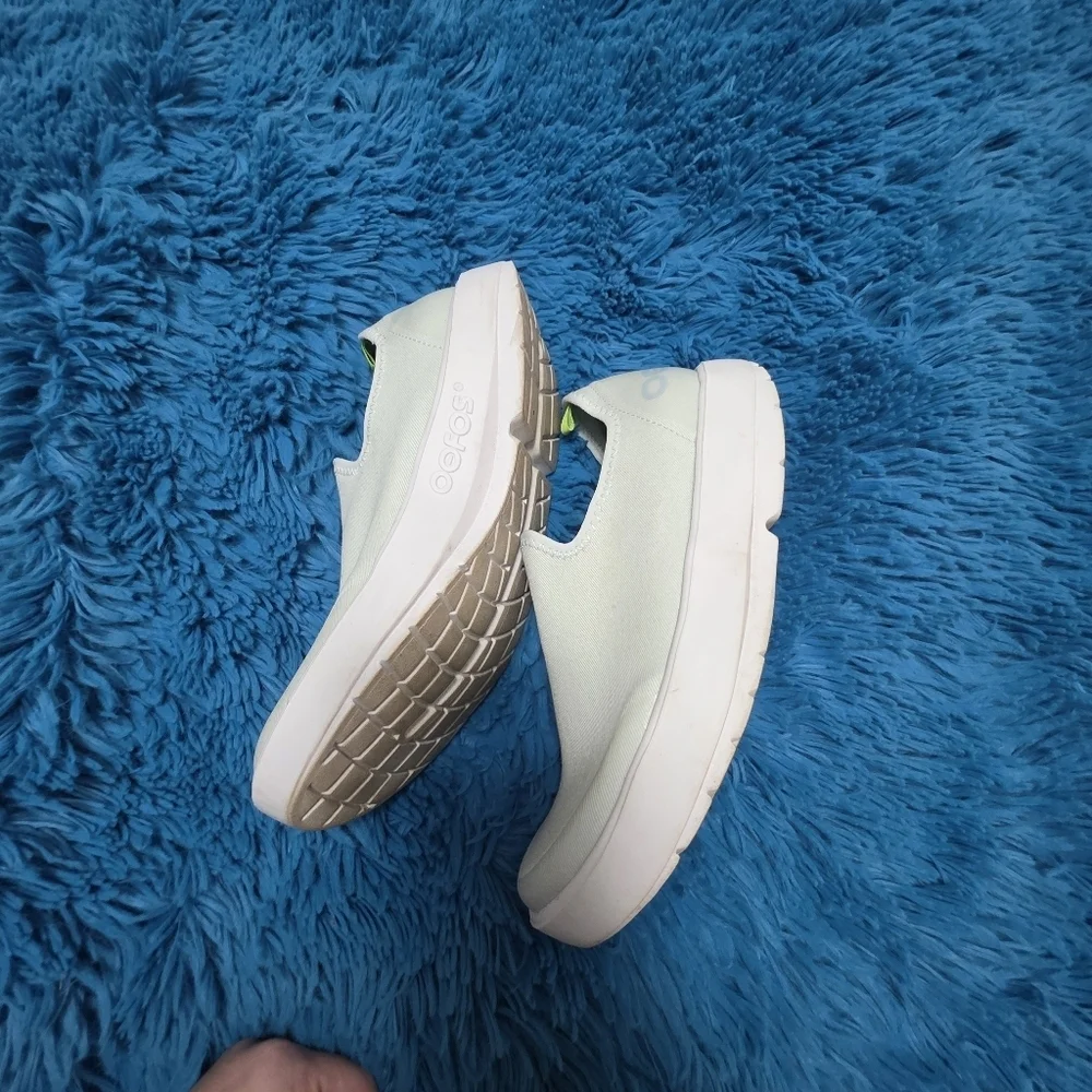 Oofos Oomg Eezee Slip On Loafers Size 8 - Picture 3 of 9
